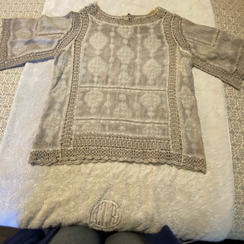 Ladies size M Democracy ecru top, delicate lacy cut-out design